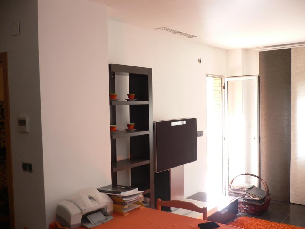 Apartamentos Benicàssim Pokoj fotografie