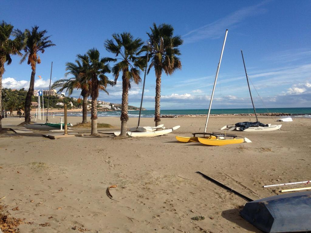 Apartamentos Benicàssim Pokoj fotografie