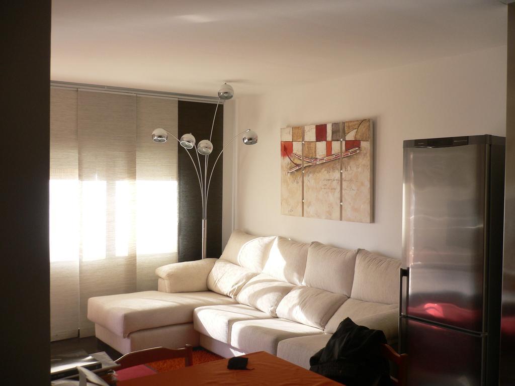 Apartamentos Benicàssim Pokoj fotografie